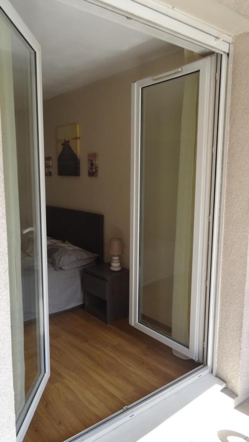 Appart T2 Standing Tout Confort Avec Balcon - Parking En Option Lyon Exteriér fotografie
