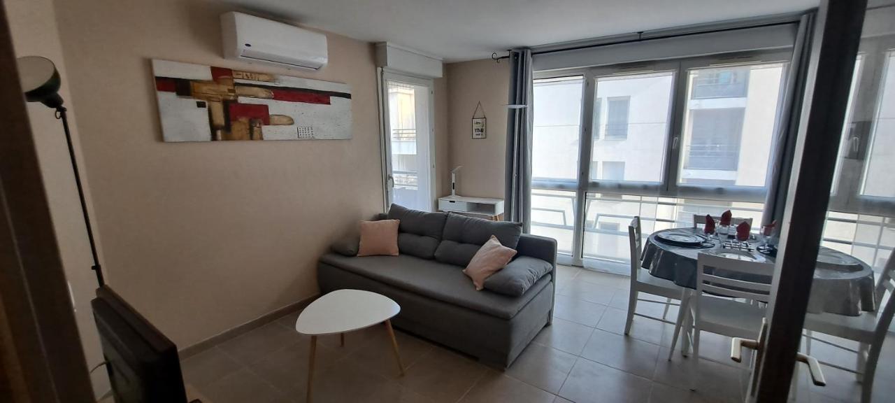 Appart T2 Standing Tout Confort Avec Balcon - Parking En Option Lyon Exteriér fotografie